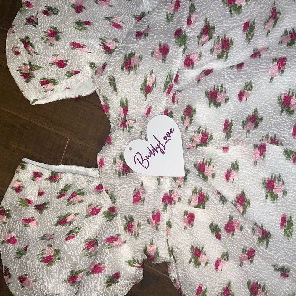 Nwt BuddyLove embroidered rose peplum top buddylove puff sleeve spring t… - Picture 10 of 10